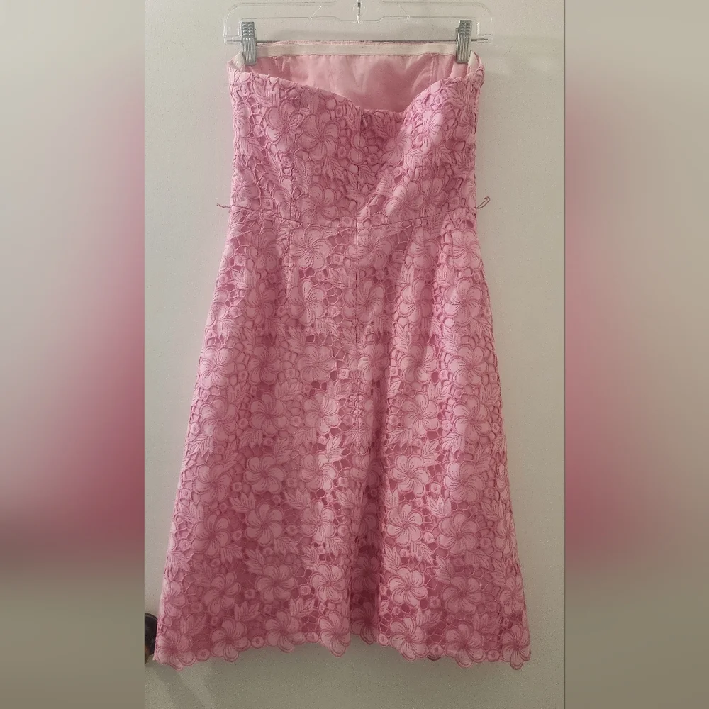Lilly Pulitzer Elegant Pink Strapless Lace Dress,‎ Size 6. - Picture 5 of 8